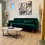 Seaside Delta Apartament *